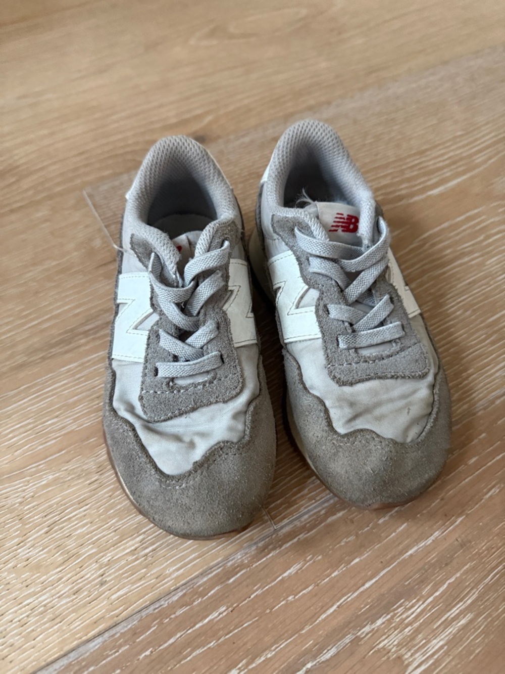 New Balance Kids Gray White Retro Running Sneakers Toddler Size 9